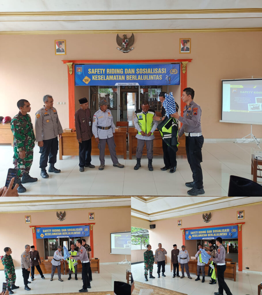 Penyerahan Rompi Lalu Lintas