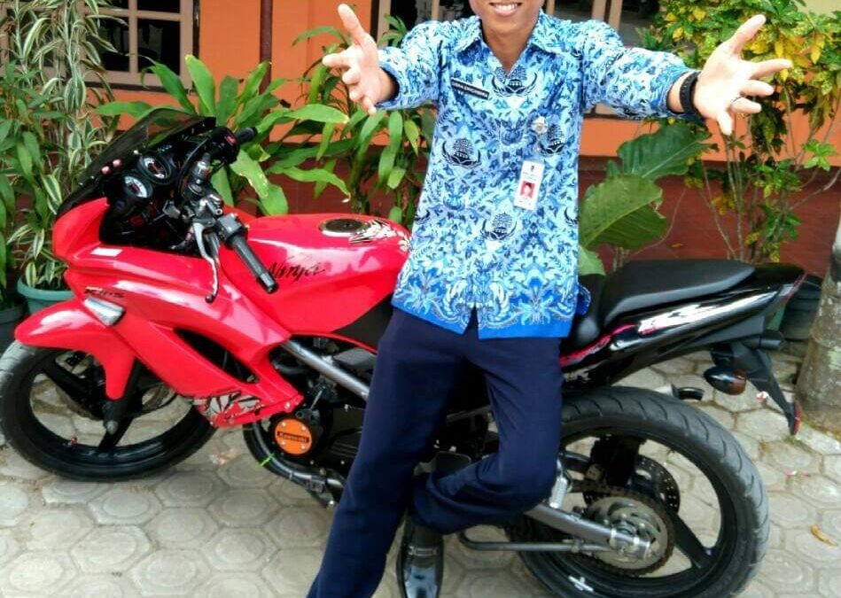 GIAT RUTIN PERAWATAN IRIGASI GANDRUNGMANIS KULON.