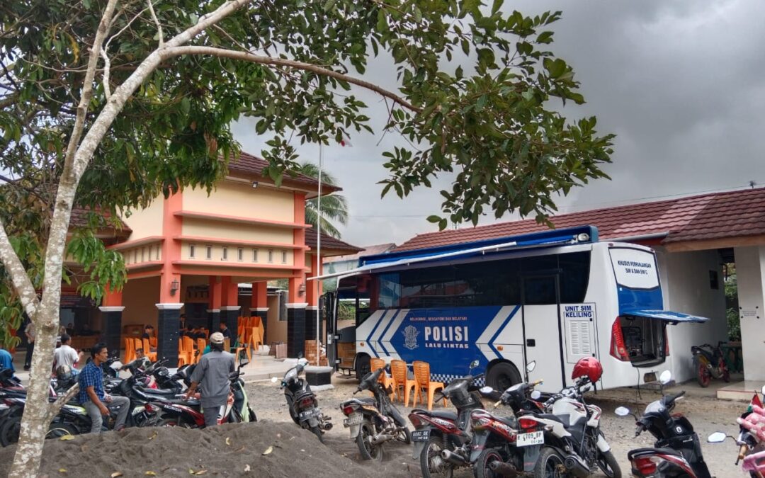 Pelayanan SIM Keliling Polresta Cilacap Hadir di Desa Gandrungmanis untuk Permudah Warga Mendapatkan SIM
