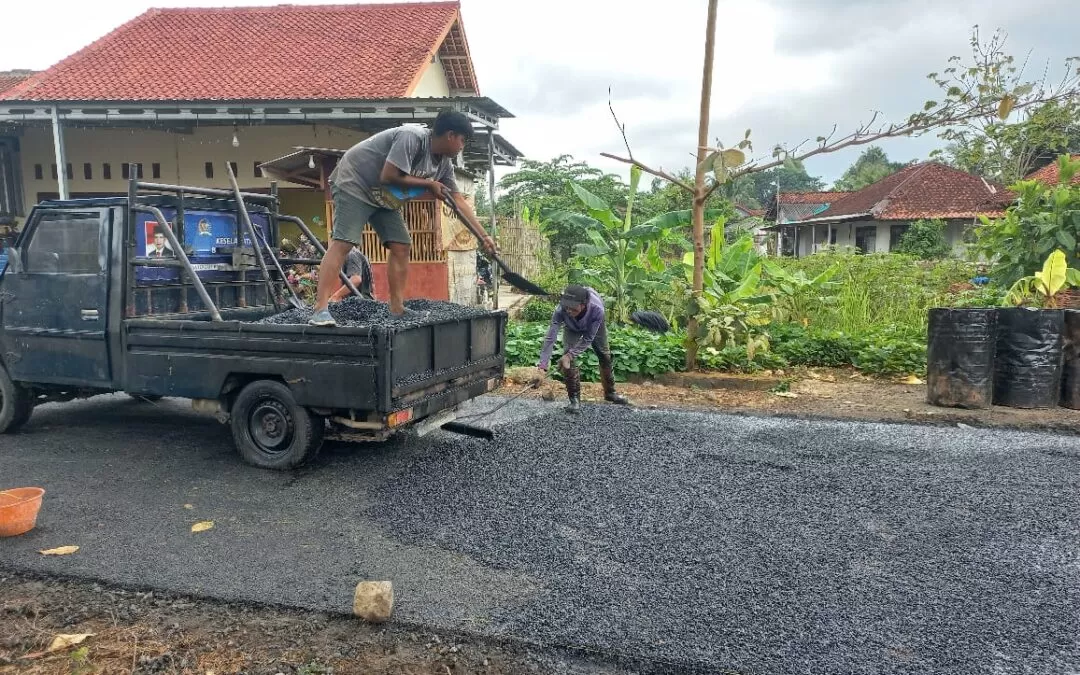 Pembangunan Jalan DI Panjaitan / Puskesmas Lama ke Selatan